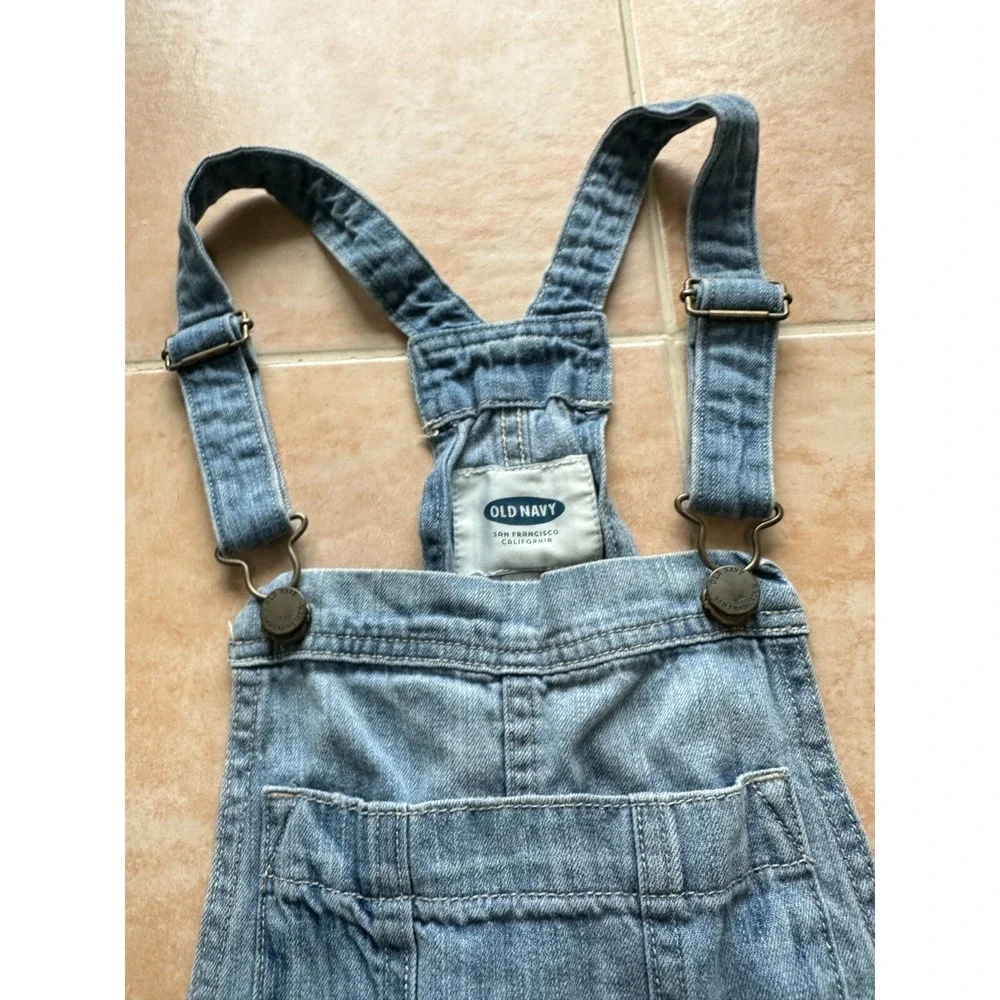 Old Navy Denim Overall Shorts Women's  Blue Denim   size XS‎ TP